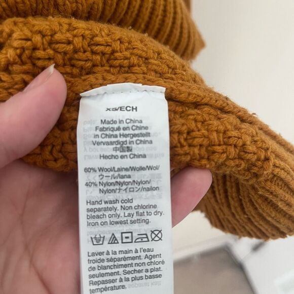 J Crew Cable Knit Balloon Sleeve Women's Sweater - Picture 4 of 4